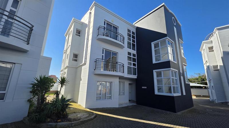 2 Bedroom Property for Sale in Reebok Western Cape